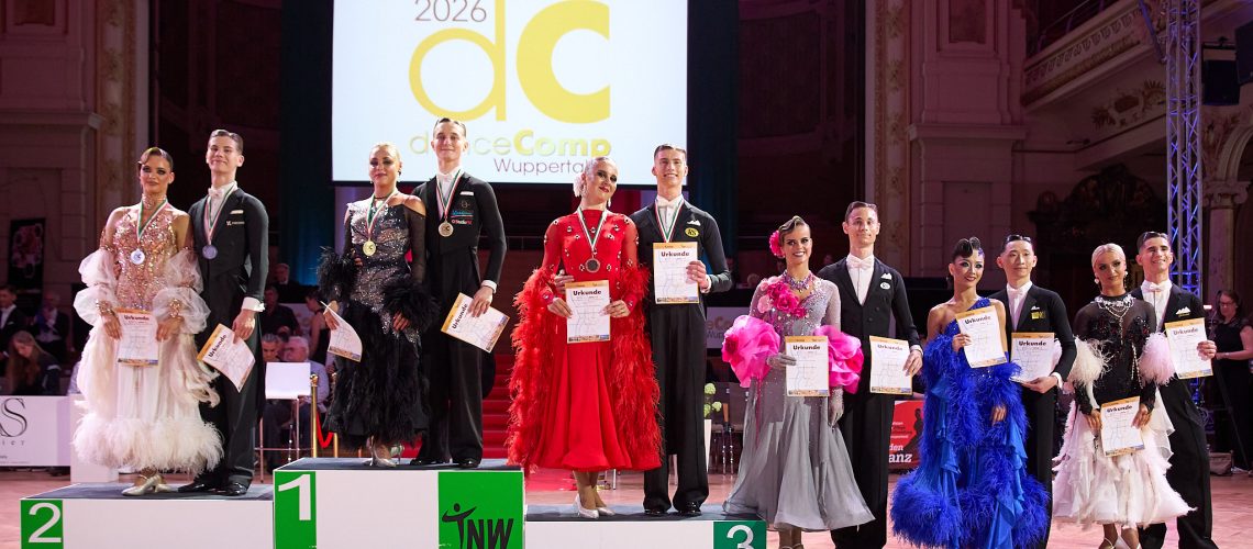 Siegerehrung des WDSF Open Rising Stars Standard. Foto: Bob van Ooik