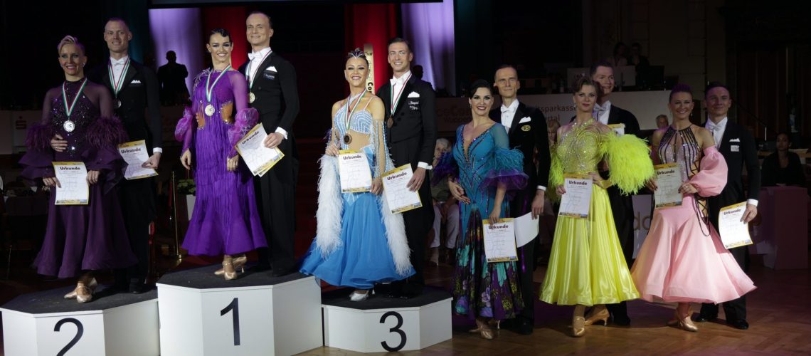 WDSF Open Standard Senior I (Rob Ronda)